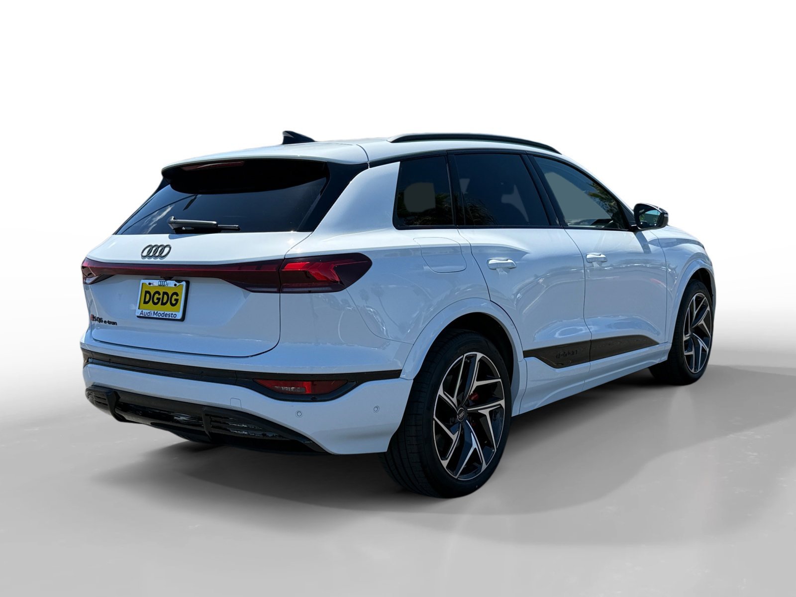 New 2027 Glacier White Metallic Audi Premium Plus quattro image 5