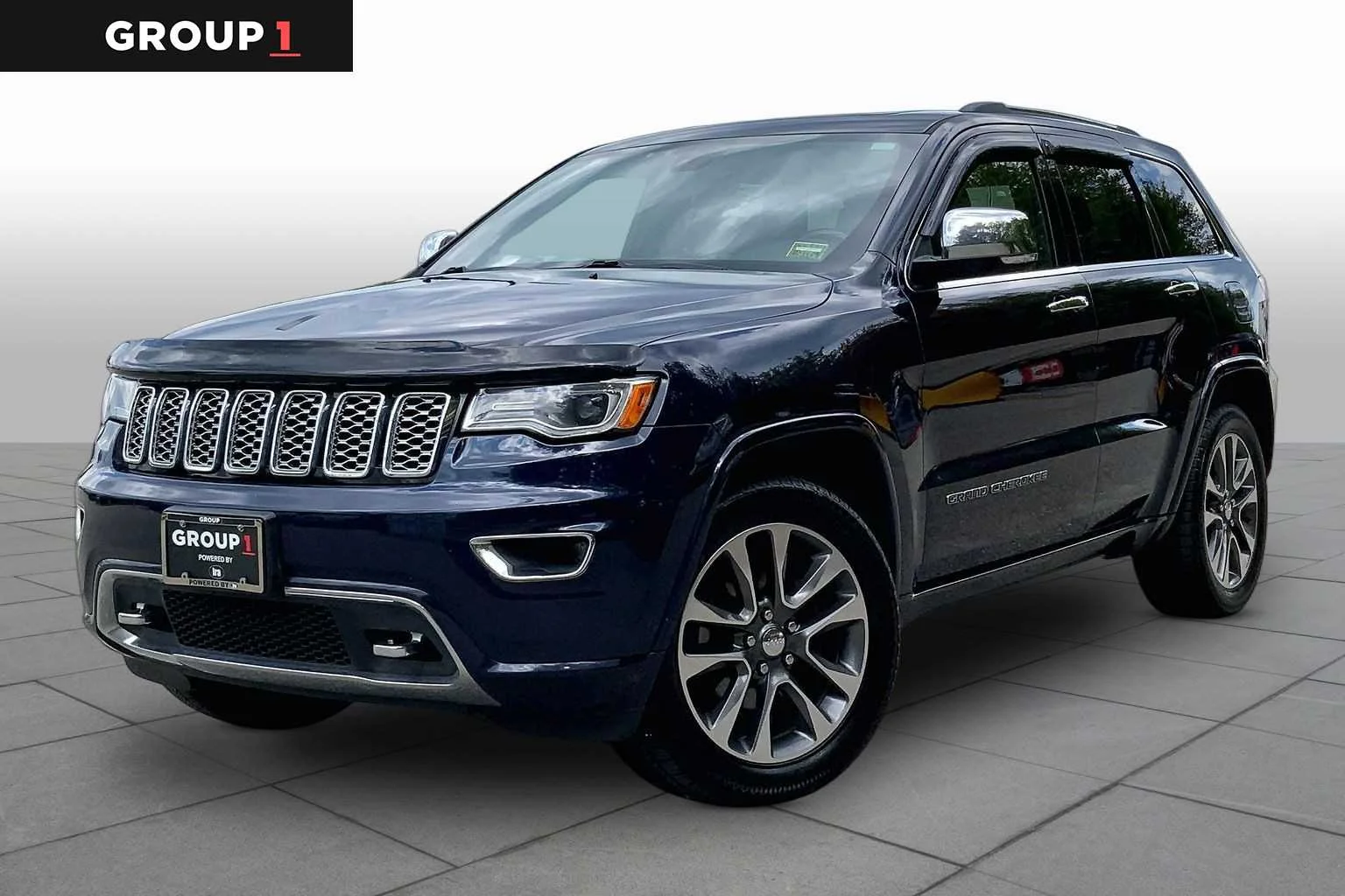 2017 Jeep Grand Cherokee Overland 4WD's photo