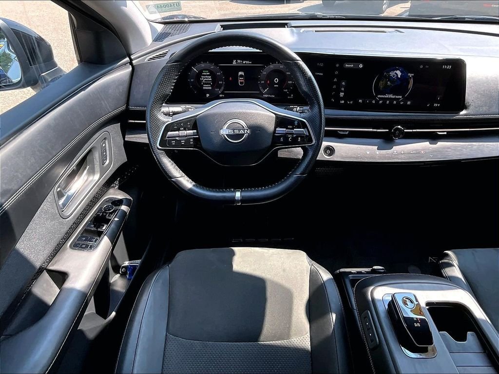 Used 2023 Gray Nissan ENGAGE image 17
