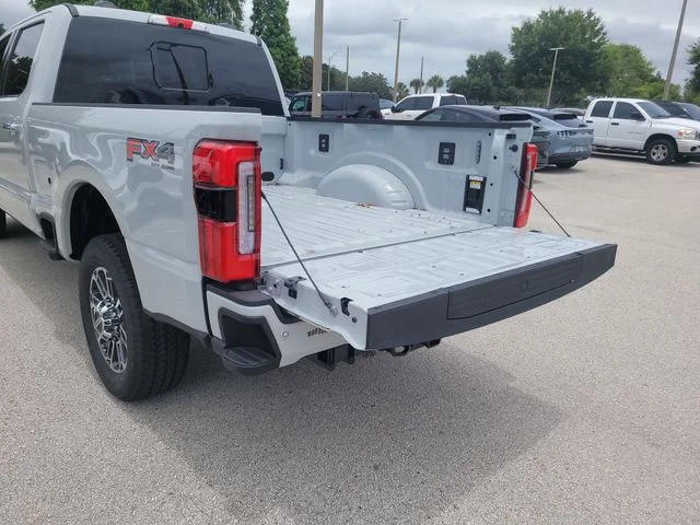 New 2026 Avalanche Ford Platinum image 11