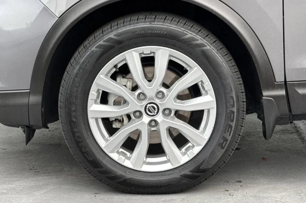2020 Nissan Rogue Sport SV - Photo 26