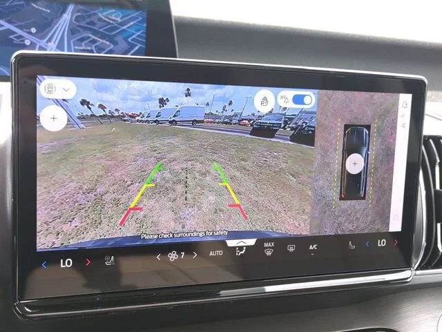 New 2026 Black Ford Platinum image 21