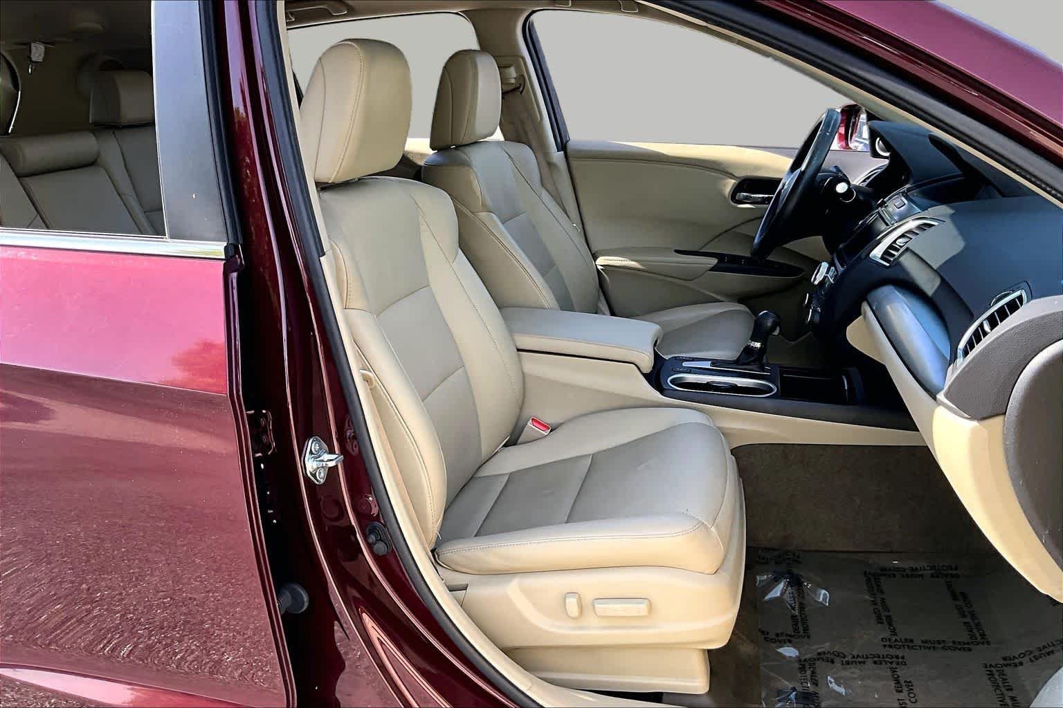 Used 2017  Acura w/Technology Pkg image 9