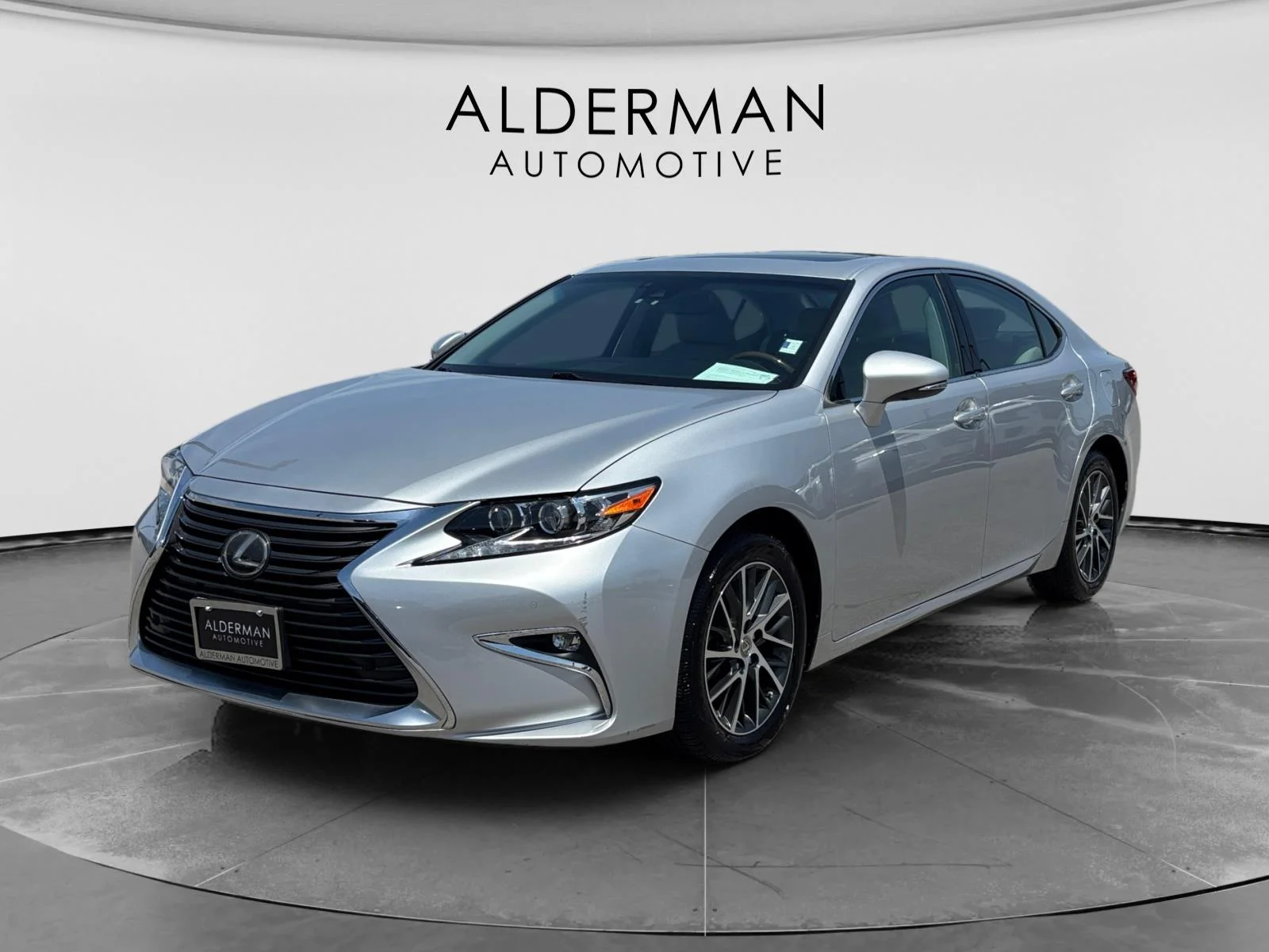 2017 Lexus ES 350 350's photo