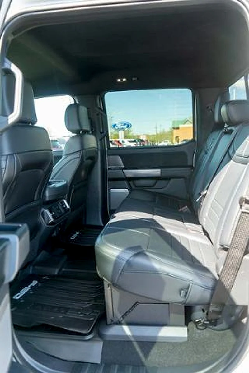 Used 2025 Star White Metallic Tri-Coat Ford Platinum image 11