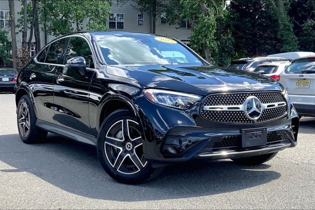 2025 Mercedes-Benz GLC GLC 300 4MATIC's photo