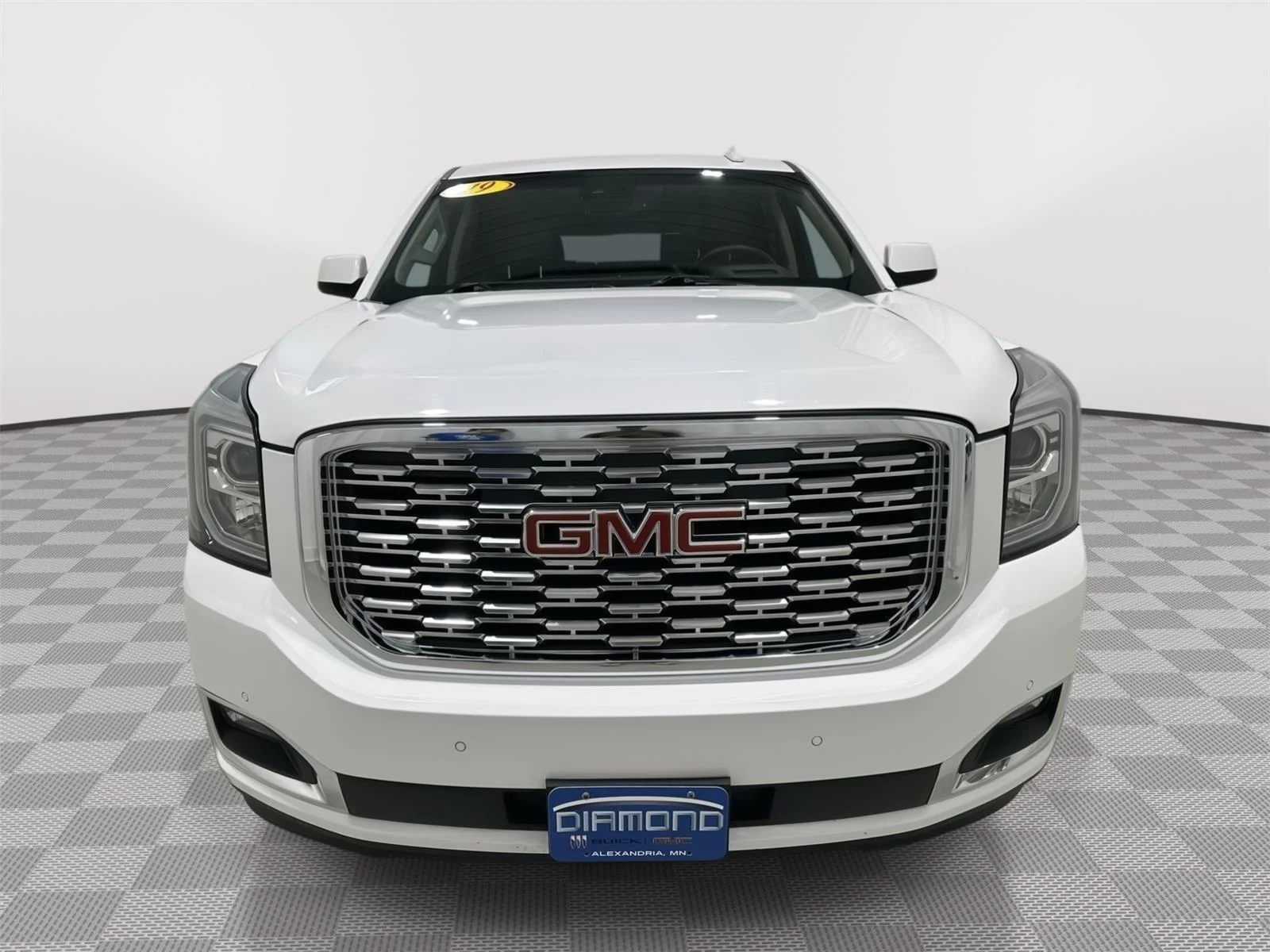 Used 2019 SUMMIT WHITE GMC Denali image 8