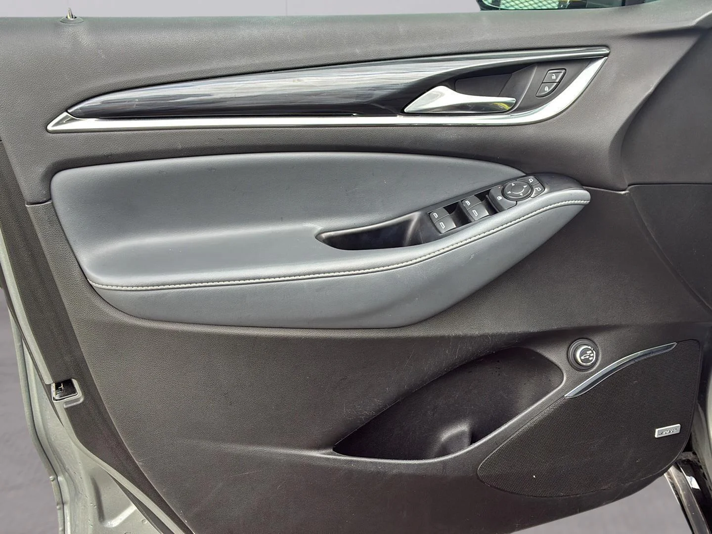 Used 2024 Moonstone Gray Metallic Buick Essence image 14