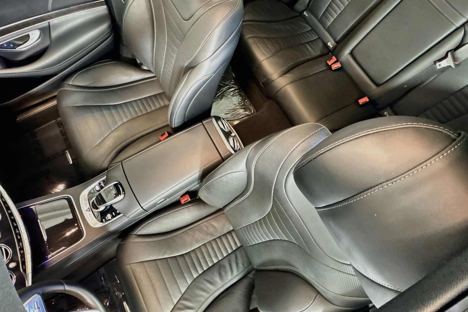 Used 2019 Designo Diamond White Mercedes-Benz S 560 image 20