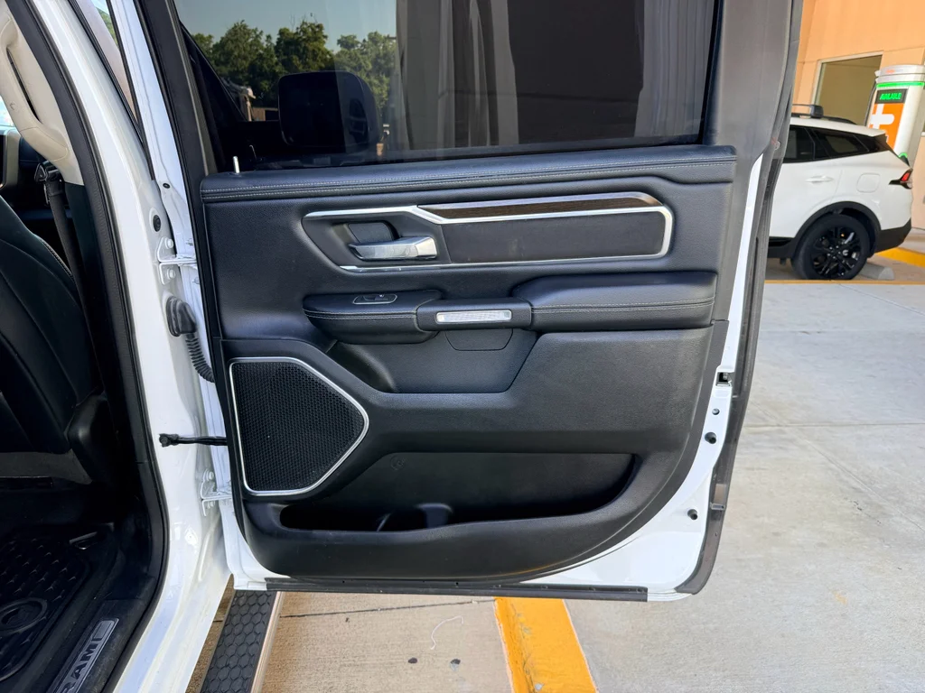 Used 2022 Bright White Clearcoat Ram Laramie image 28