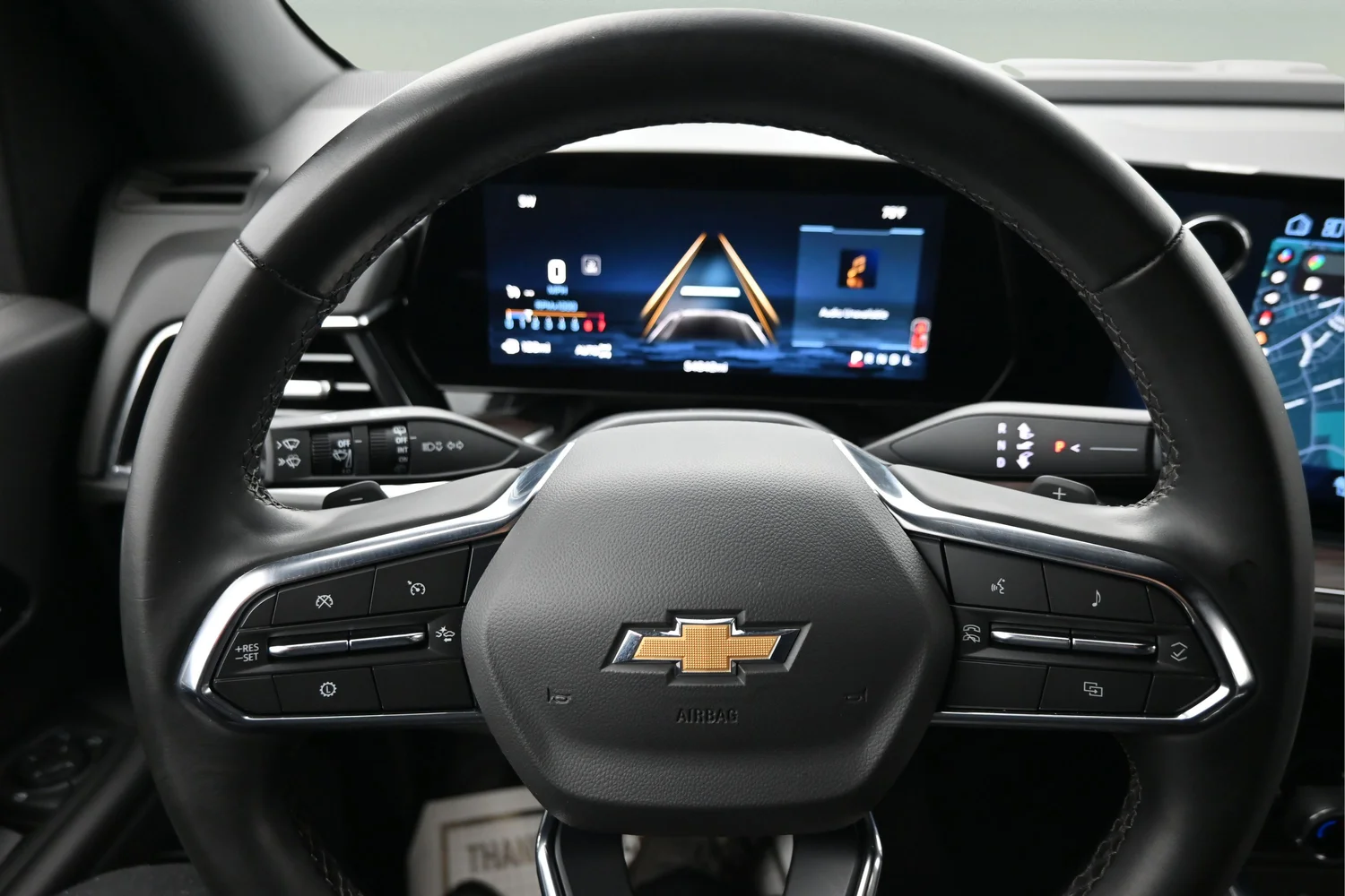 Used 2025 Gray Chevrolet LT image 22