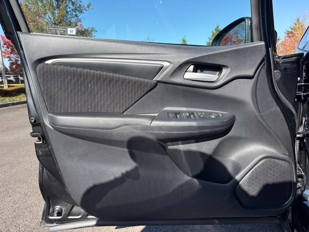 Used 2018 Crystal Black Pearl Honda EX image 16