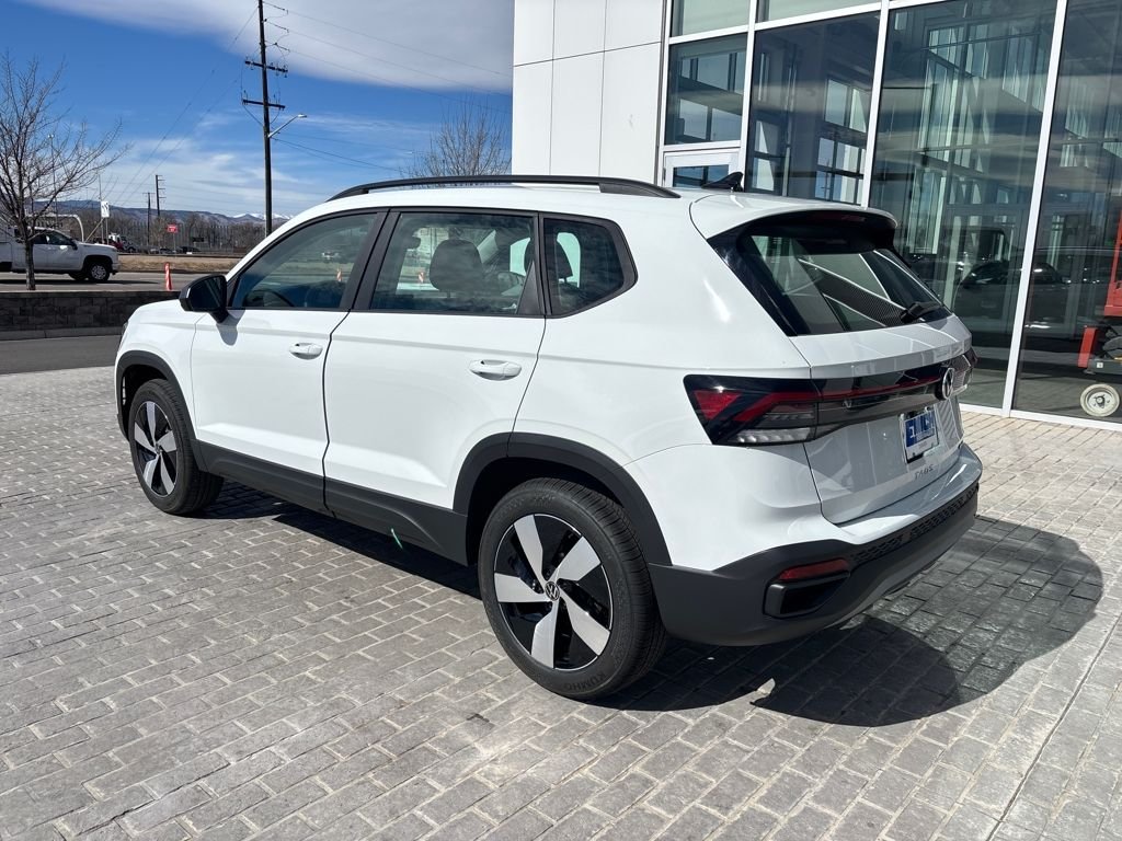 New 2026 Pure White Volkswagen 1.5T S image 3