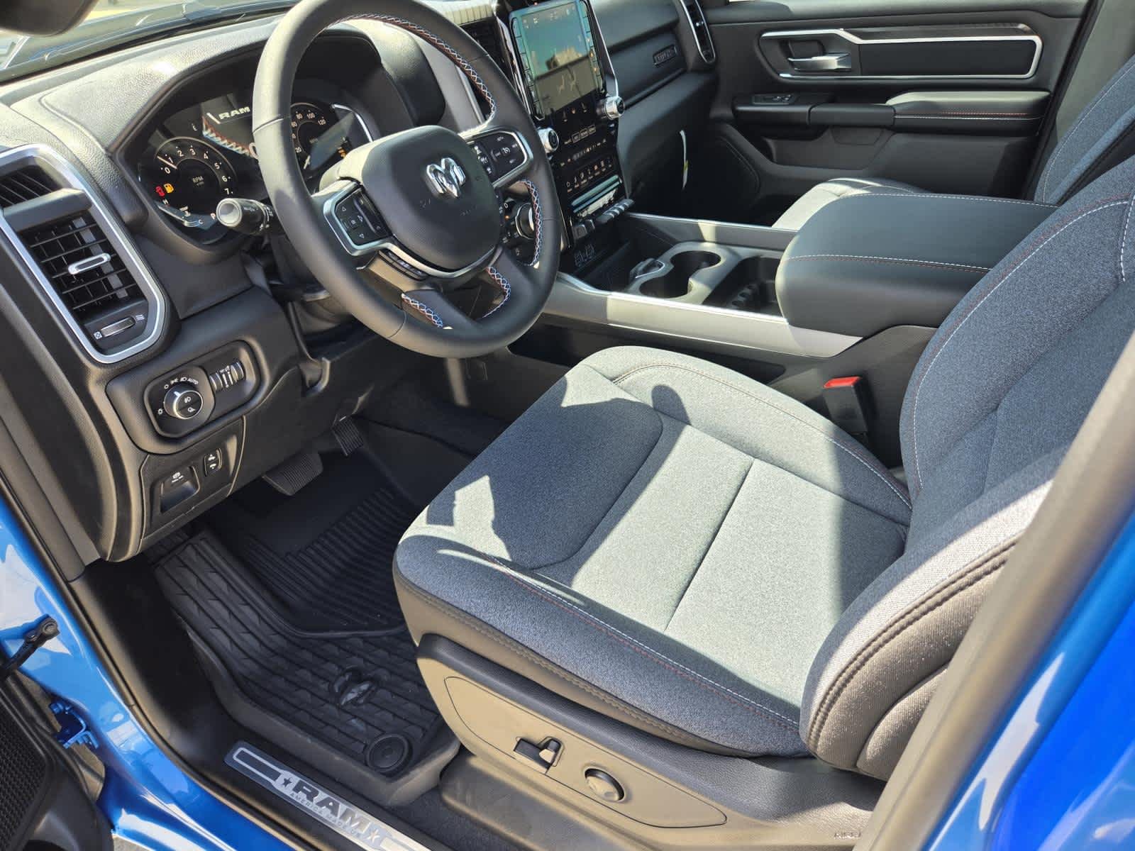 New 2026 Hydro Blue Pearl-Coat Exterior Paint RAM Lone Star image 14