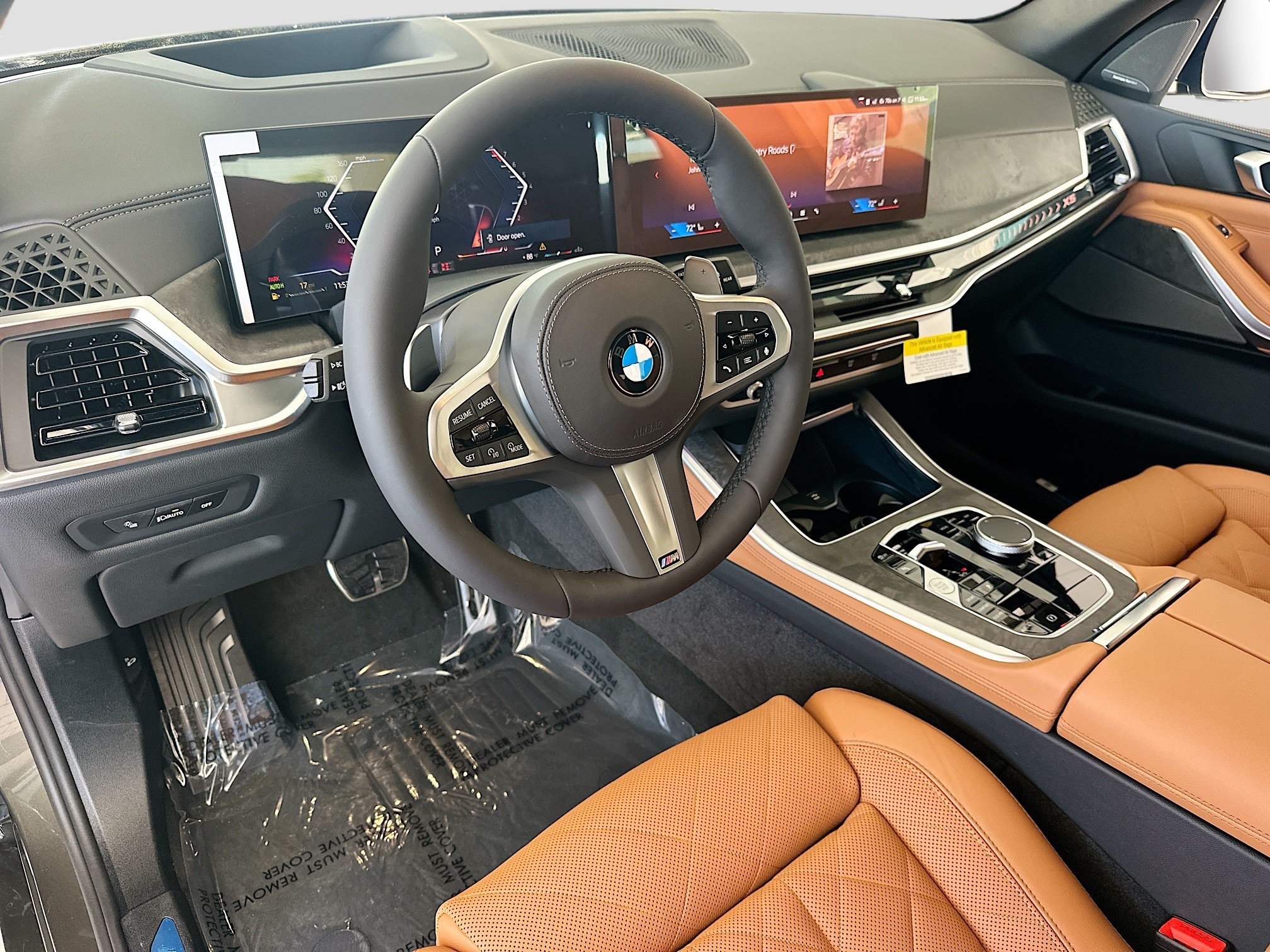 New 2026 Manhattan Green Metallic BMW sDrive40i image 7