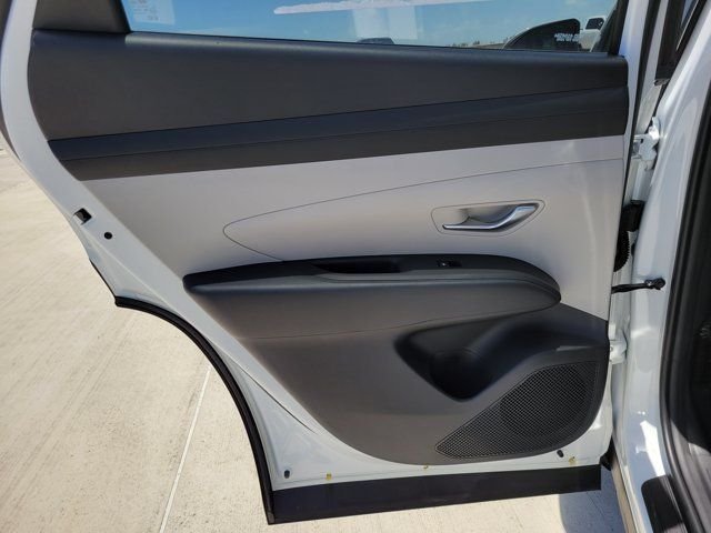 New 2026 White Hyundai SEL Plus FWD image 6