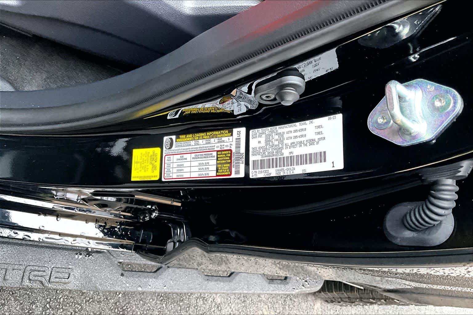 2024 Toyota Sequoia TRD Pro - Photo 34
