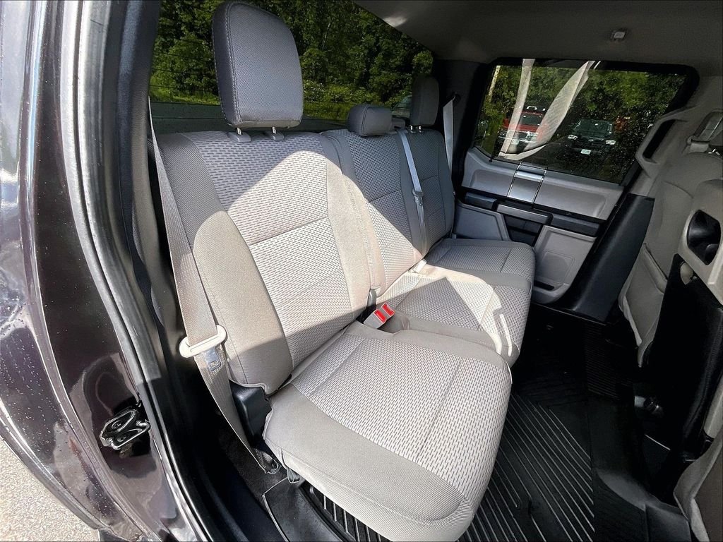 Used 2020 Black Ford XLT image 19