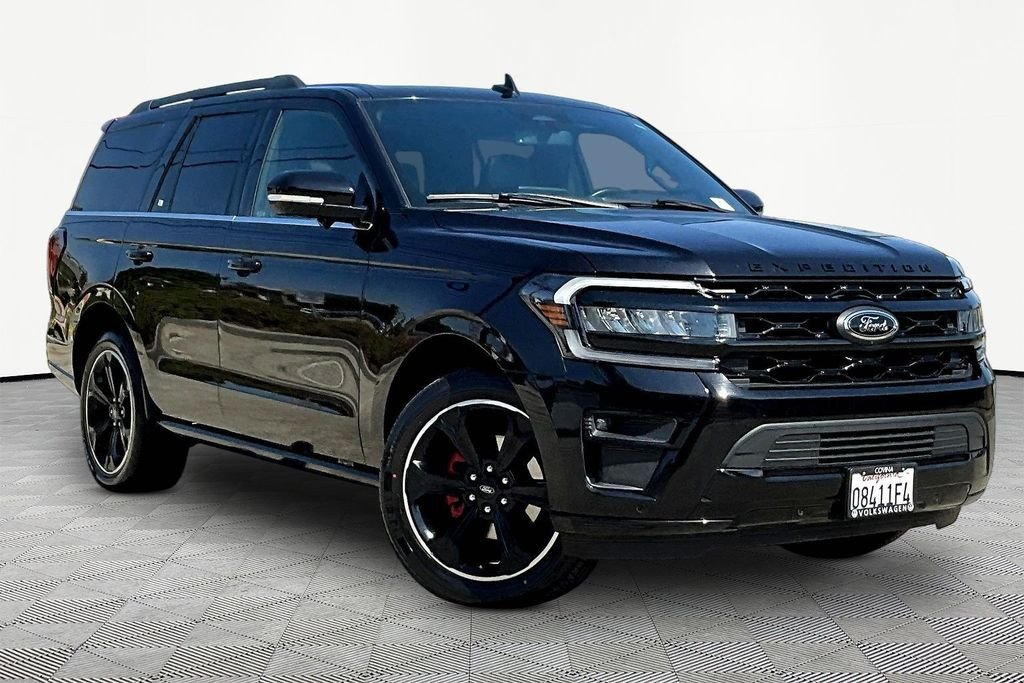 Used 2024 Black Ford Limited image 1