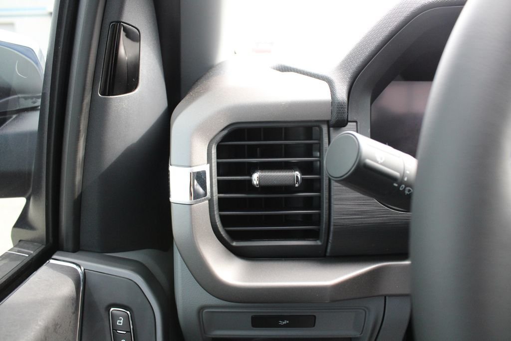 New 2026 Argon Blue Metallic Ford XLT image 8