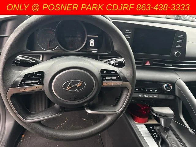 Used 2021 Black Hyundai SEL image 2