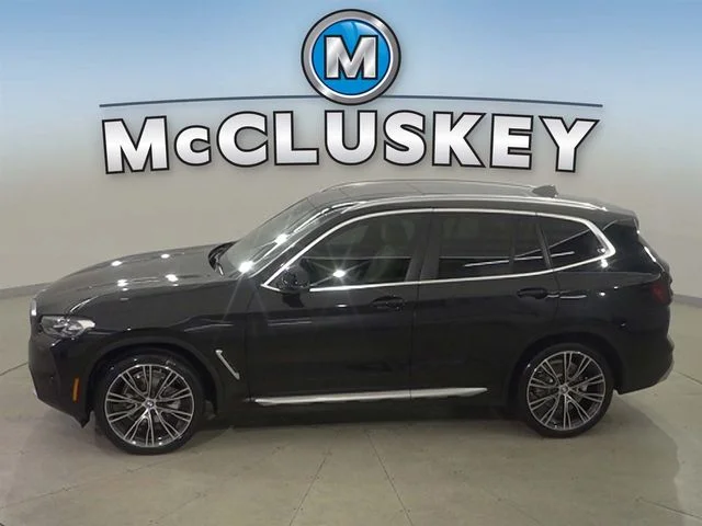 Used 2023 Black BMW xDrive30i image 32