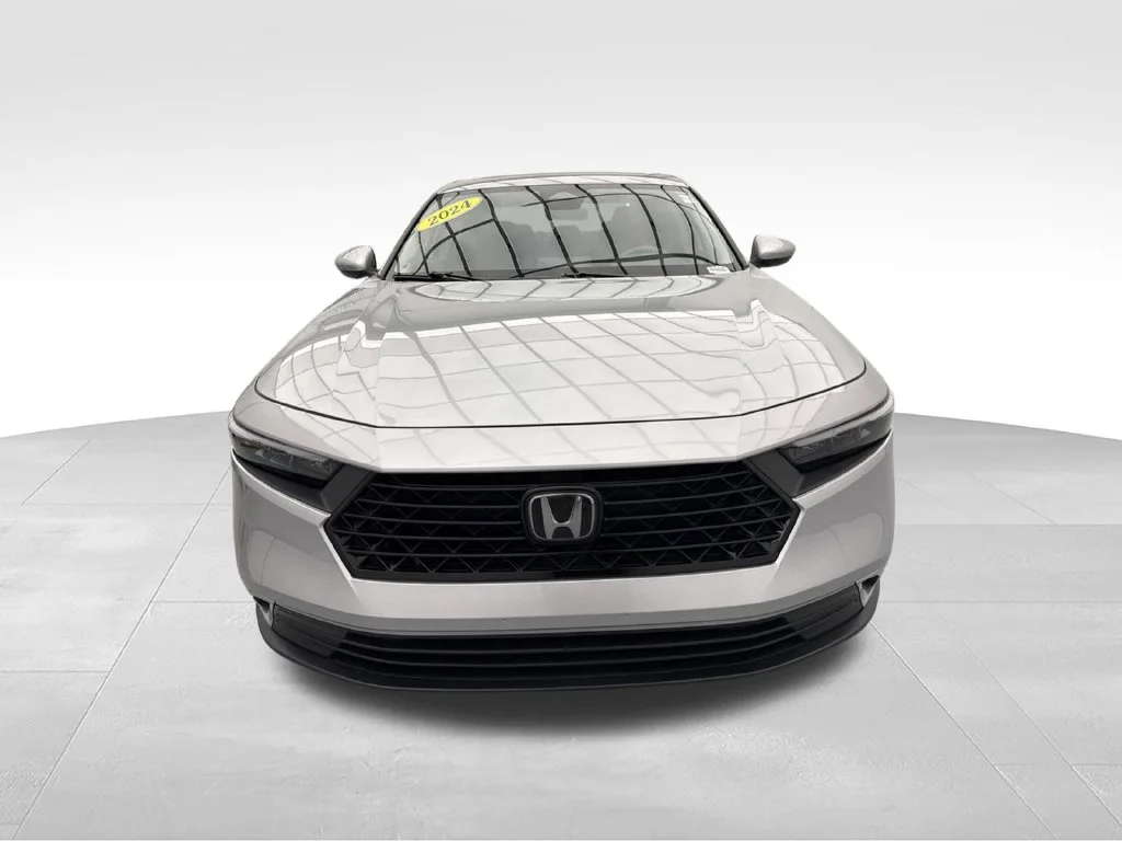 Used 2024 Meteorite Gray Metallic Honda EX image 2