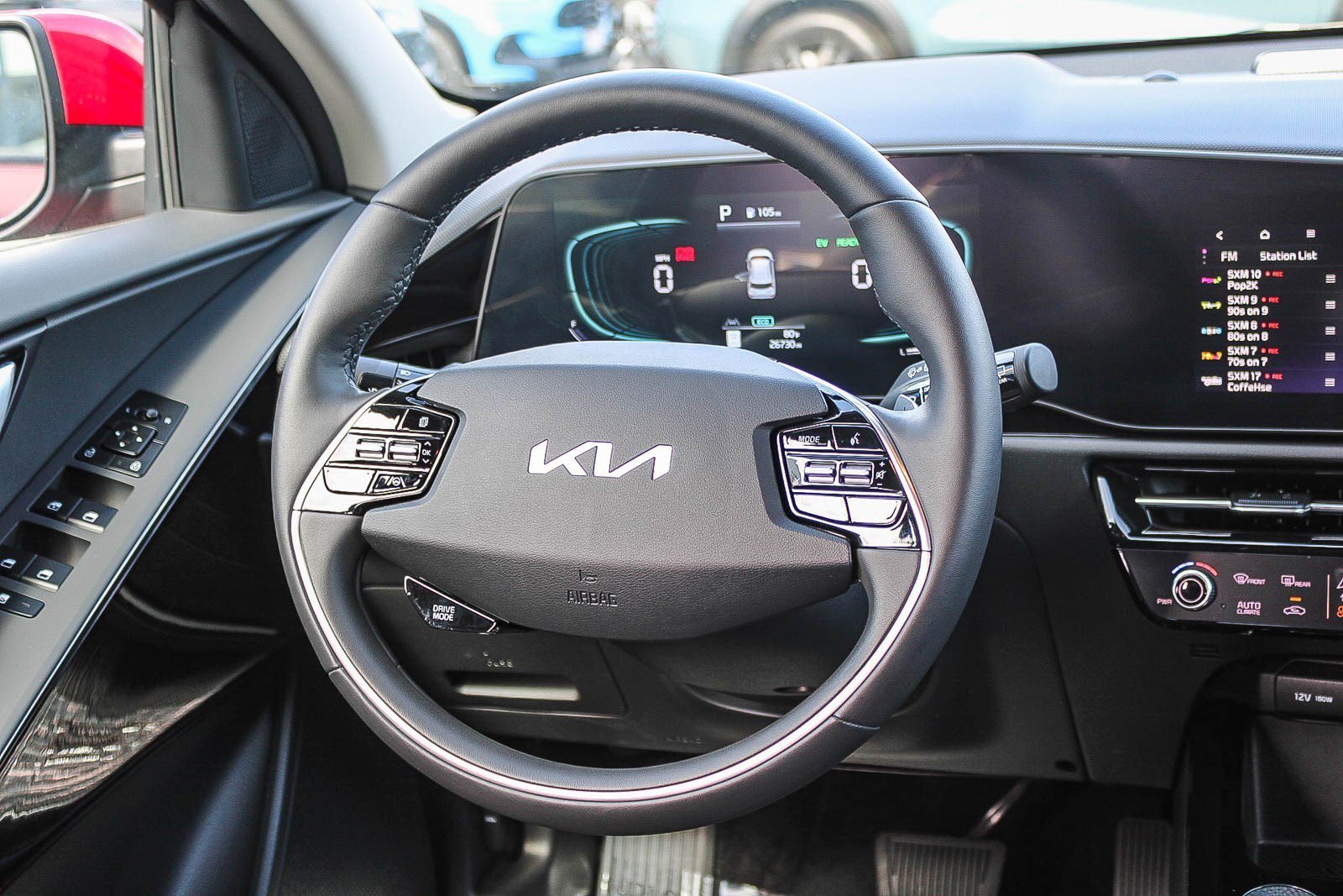 2025 Kia Niro EX - Photo 16