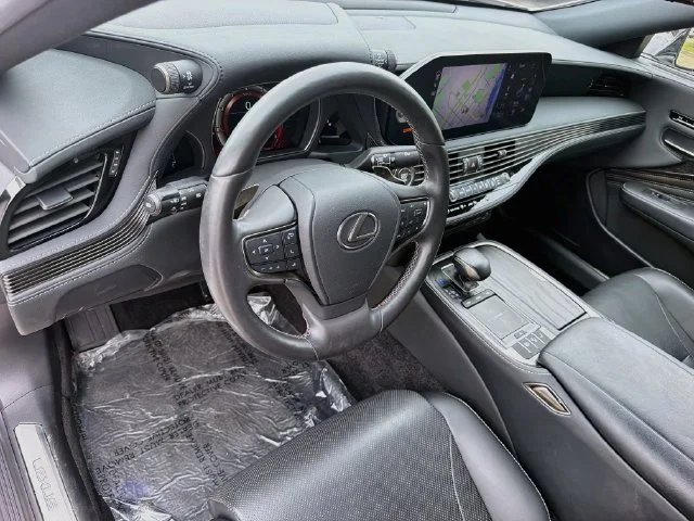 2022 Lexus LS Base - Photo 25