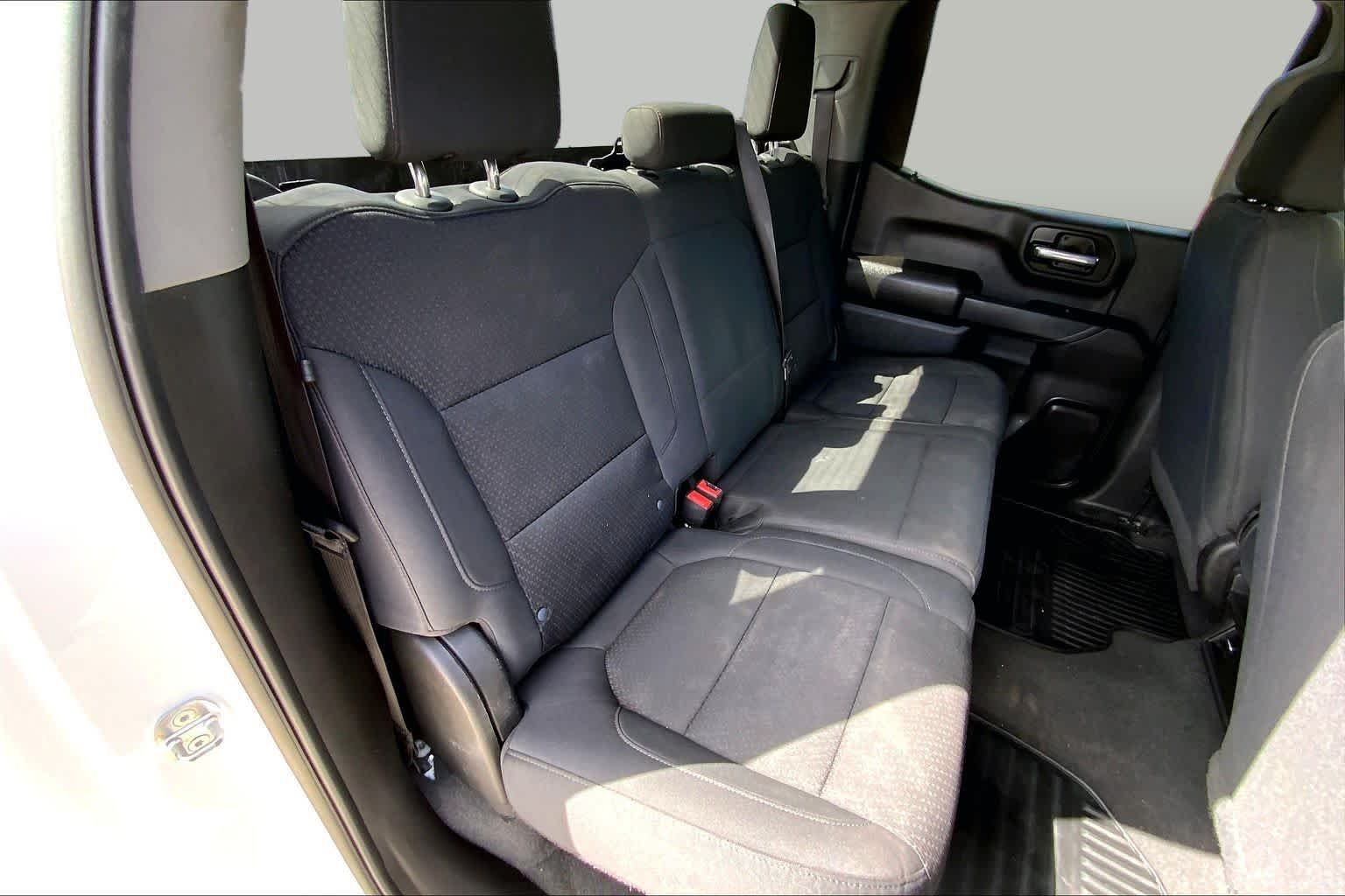 Used 2022 Summit White Chevrolet Custom image 19