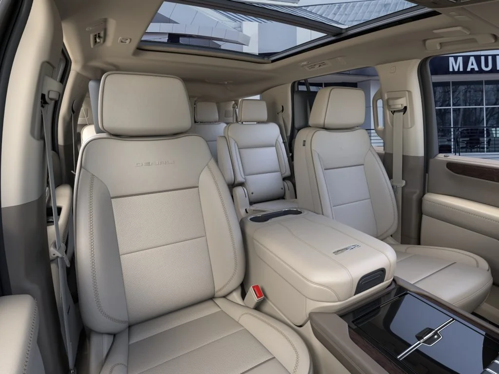 2026 GMC Yukon Denali - Photo 17