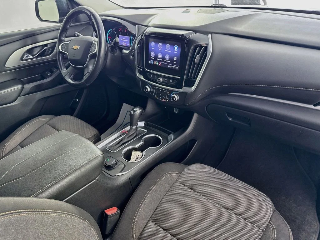 Used 2020 Graphite Metallic Chevrolet LT image 37