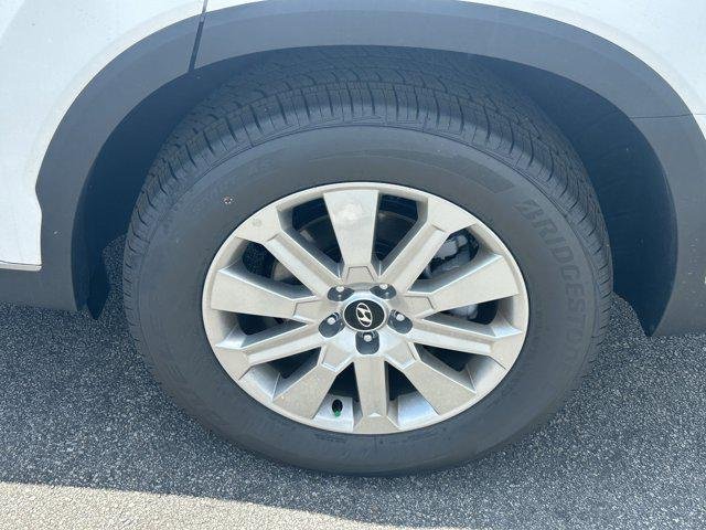 2025 Hyundai Palisade SE - Photo 16