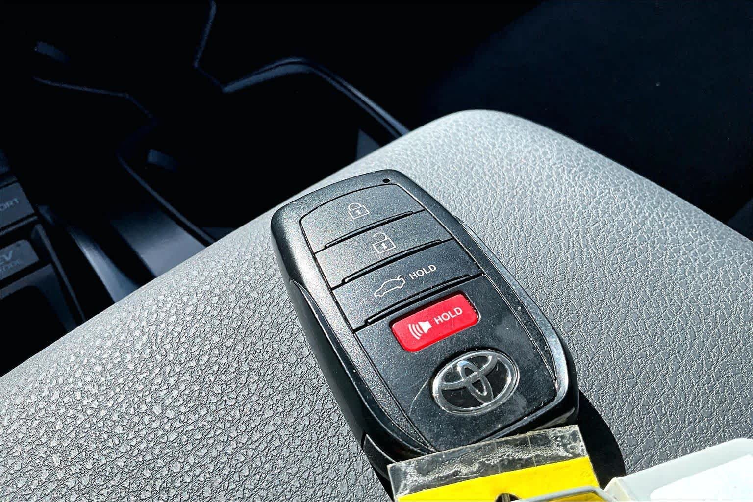 Certified Used 2025 Ice Toyota LE image 15