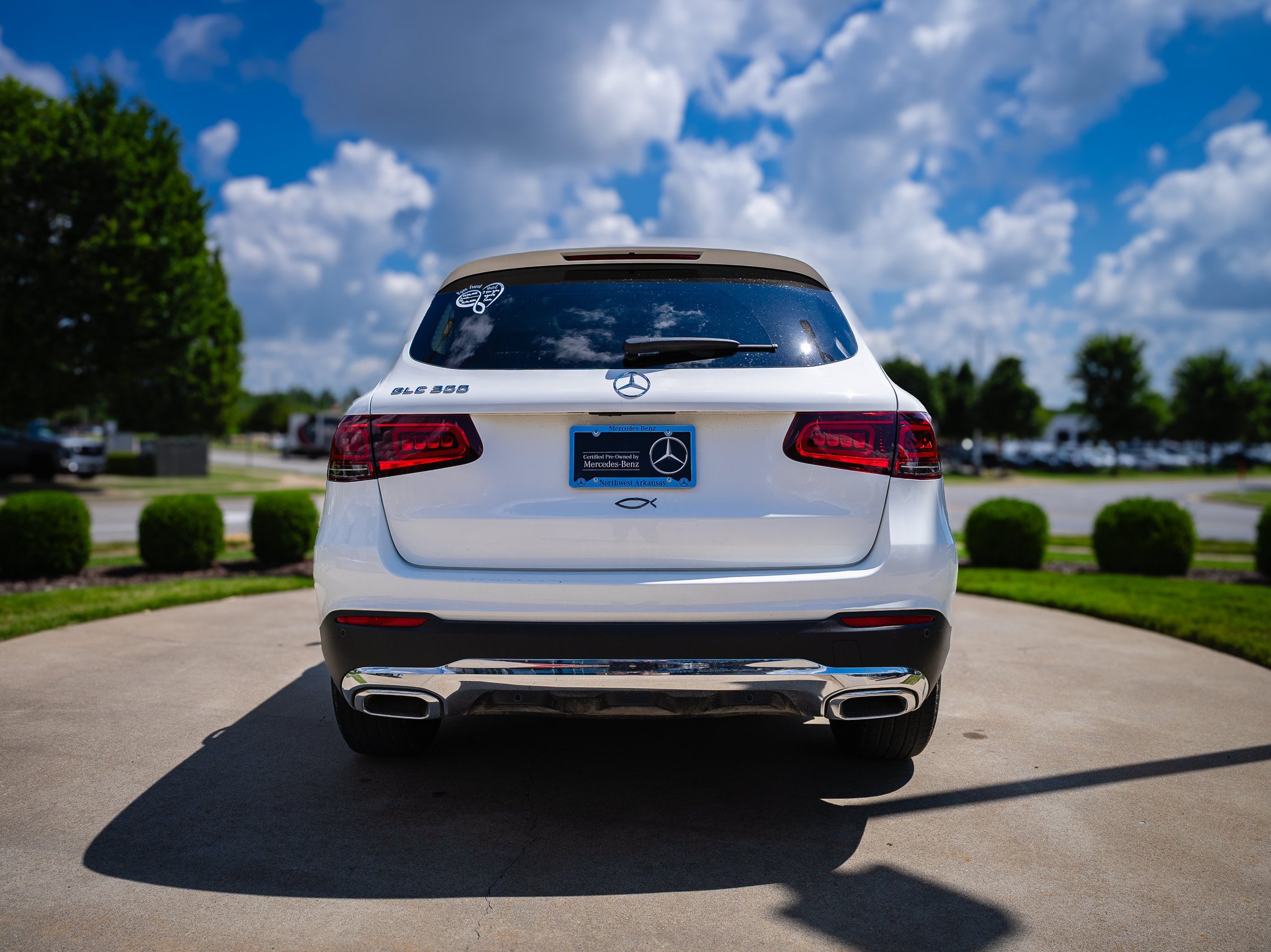 Used 2022  Mercedes-Benz GLC 300 image 6