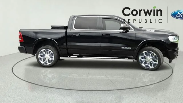 Used 2023 Diamond Black Ram Limited image 7