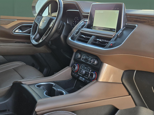 Used 2023 Beige Chevrolet High Country image 35