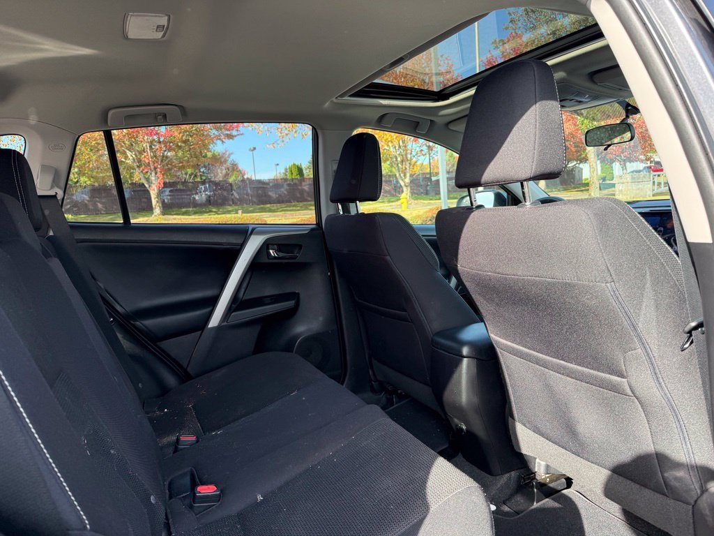 Used 2016 Magnetic Gray Metallic Toyota XLE image 22