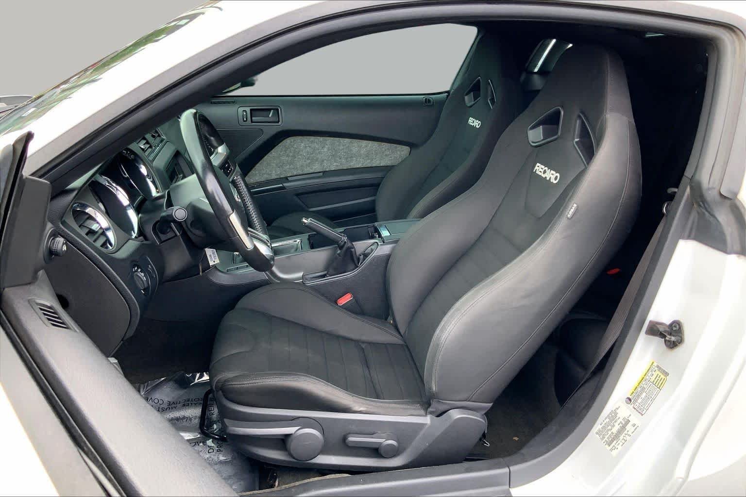 Used 2014 Oxford White Ford GT image 7