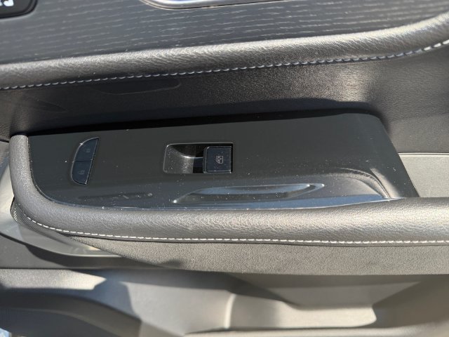 Used 2025 Silver INFINITI SENSORY image 33