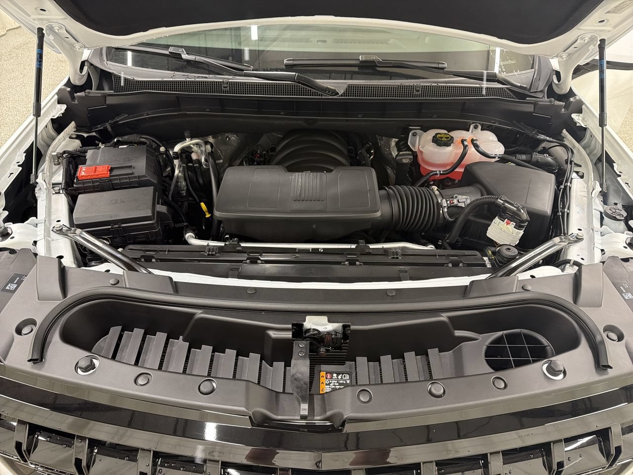 2026 Chevrolet Tahoe Z71 - Photo 11