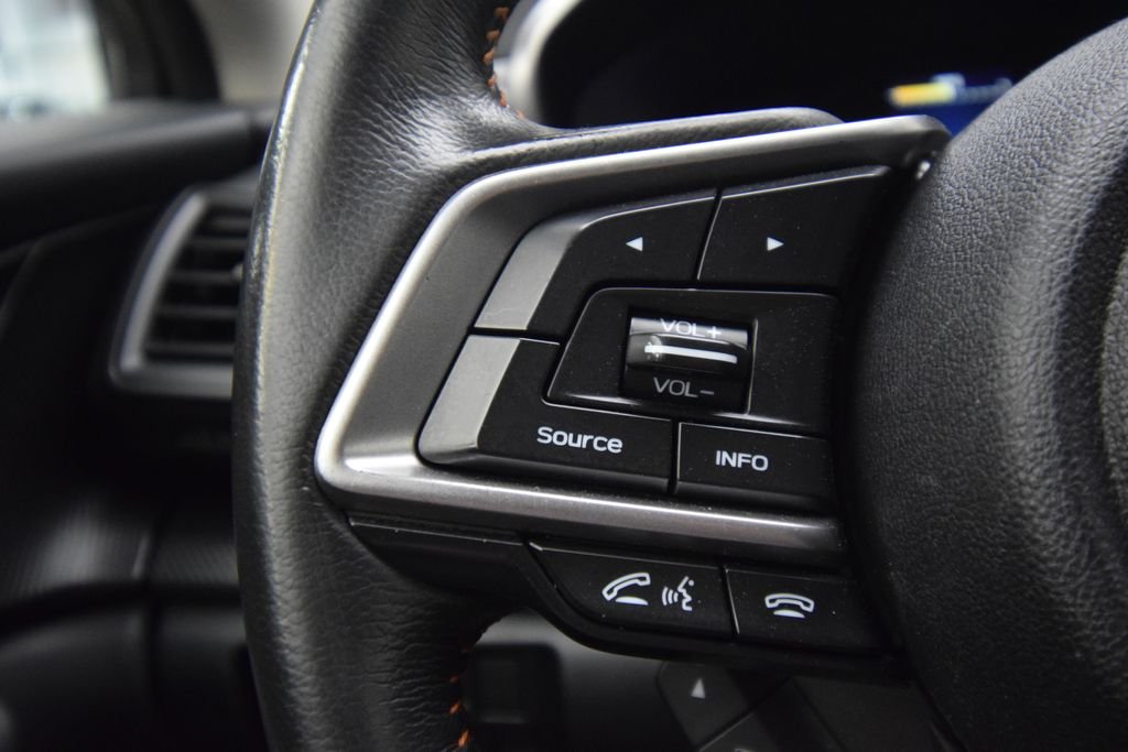 Used 2022 Ice Silver Metallic Subaru Premium image 33