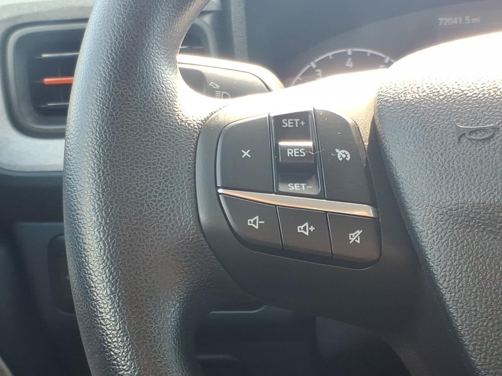 Used 2022  Ford XLT image 24