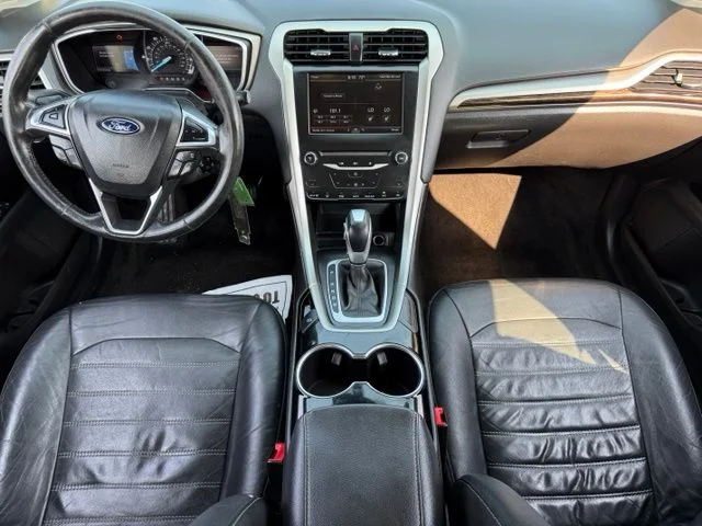 Used 2014 Tuxedo Black Metallic Ford SE image 12