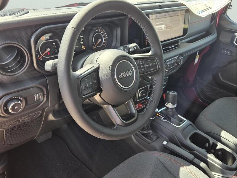 New 2026 Tuscadero Pearlcoat Jeep RUBICON 4 DOOR 4X4 image 10