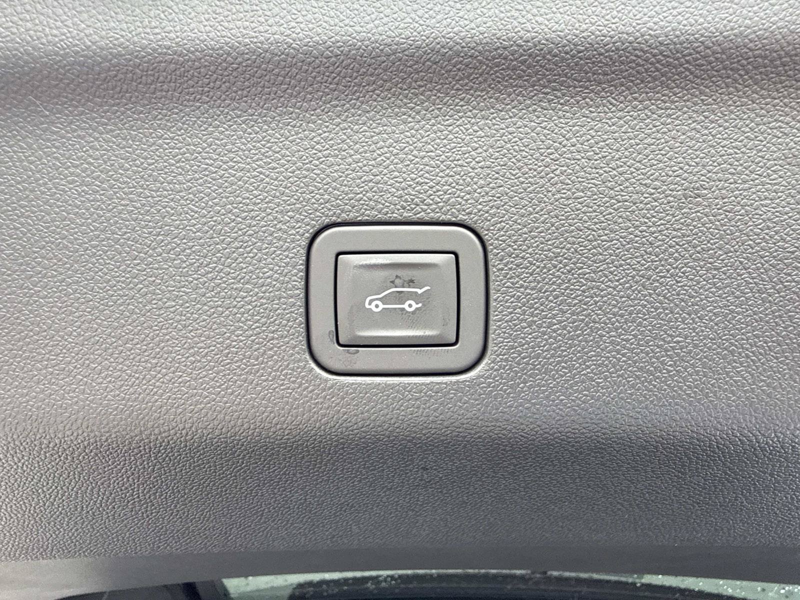 2026 Chevrolet Tahoe LT - Photo 35