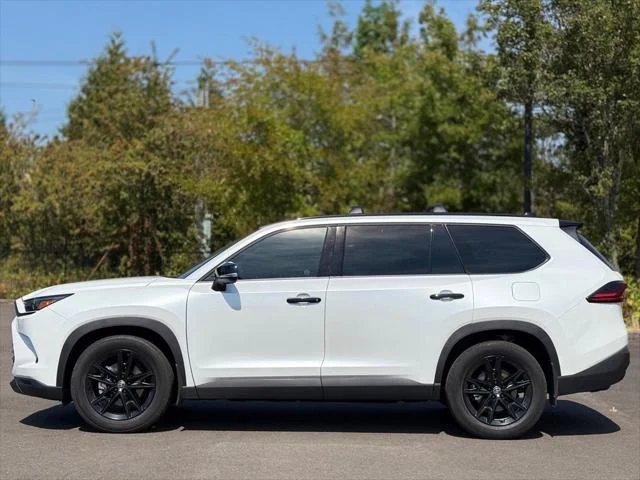 Certified Used 2026 WIND CHILL PEARL Toyota  image 2