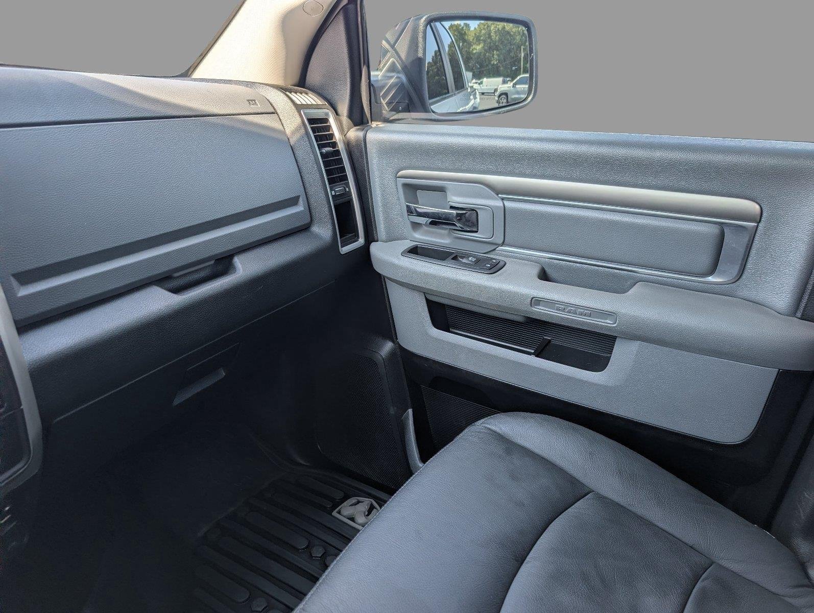 Used 2020 Bright White Clearcoat Ram Warlock image 29