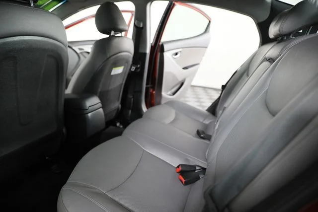 Used 2014 Red Hyundai Limited image 19