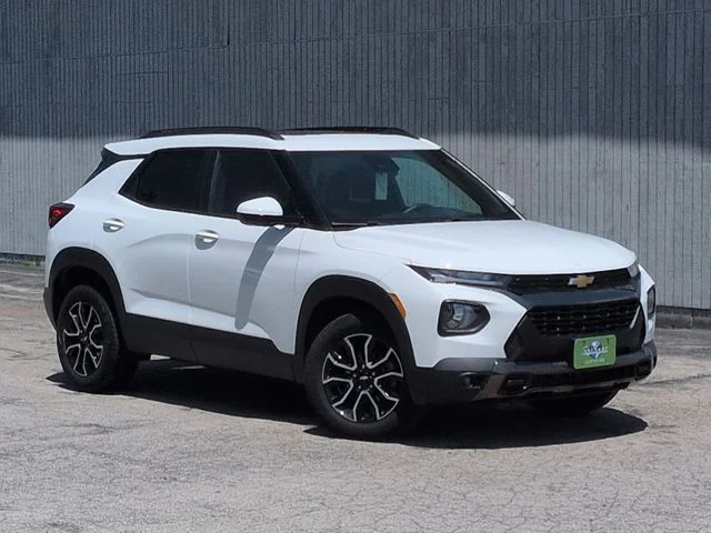 Used 2023 White Chevrolet ACTIV image 11